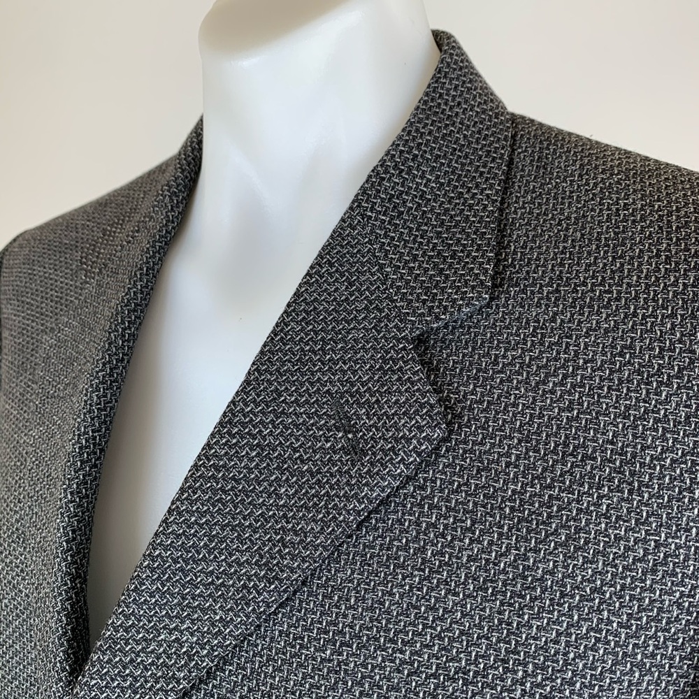 Canali Men’s Hand Stitched Three-Button Blazer. Size 42R. Light Gray. - Picture 8 of 9